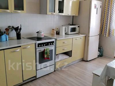 2-комнатная квартира · 84 м² · 8/15 этаж, ул. Жакыпа Омарова 10 за 34.5 млн ₸ в Астане, р-н Байконур