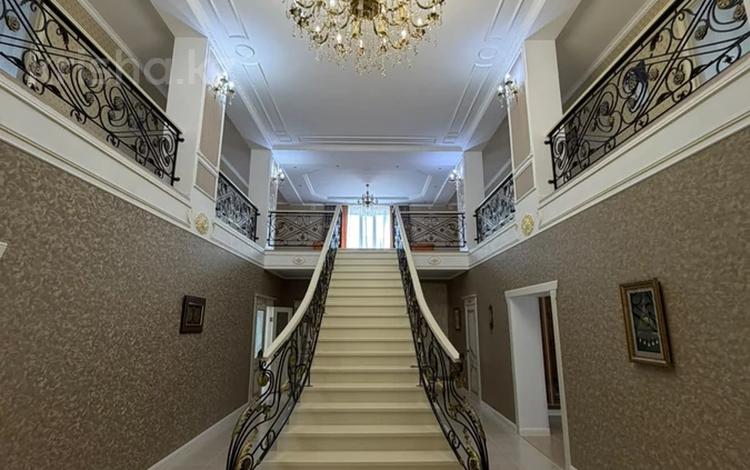 Жеке үй · 12 бөлме · 645 м² · 10 жүзд., Атамекен 99 — Айбын, бағасы: 107.5 млн ₸ в Актобе, жилой массив Кирпичный — фото 2