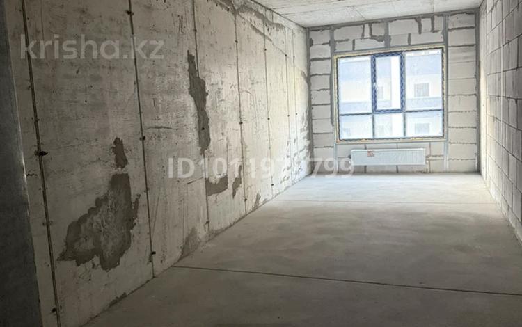 1-бөлмелі пәтер · 40 м² · 7/12 қабат, мкр Акбулак, Момышулы 100, бағасы: 100 000 ₸ в Алматы, Алатауский р-н — фото 2