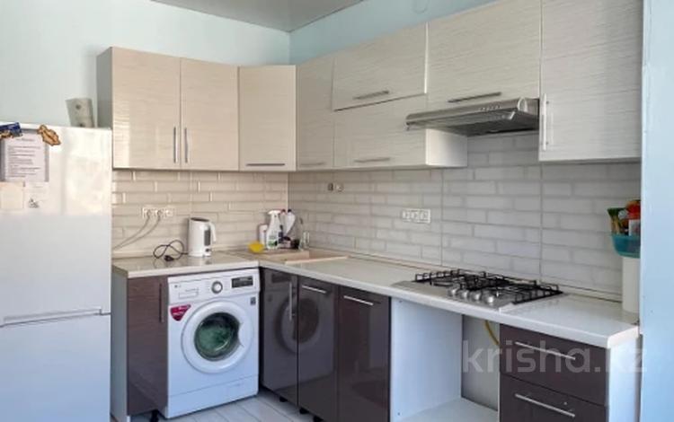 2-бөлмелі пәтер · 65.4 м² · 4/6 қабат, 32В ш/а. 7, бағасы: 15.5 млн ₸ в Актау, 32В мкр — фото 2