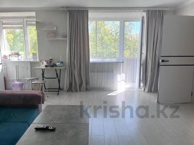 2-бөлмелі пәтер · 42 м² · 4/4 қабат, Жаңа қала ш/а., Терешковой, бағасы: 16.5 млн ₸ в Караганде, Казыбек би р-н