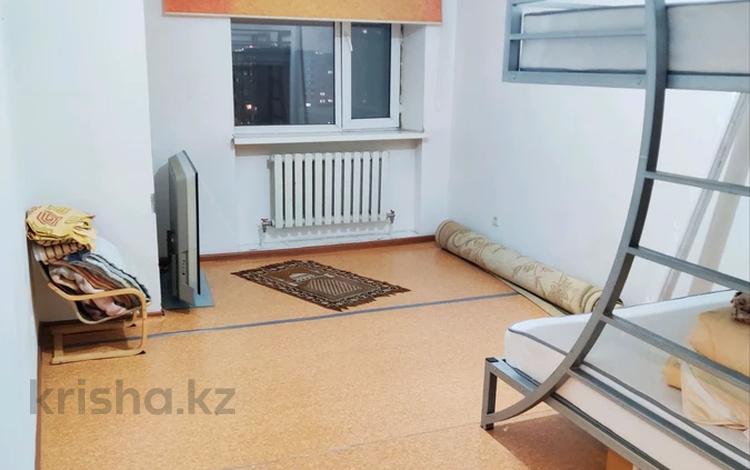 4-комнатная квартира, 110 м², 11/13 этаж, Жубанова 10