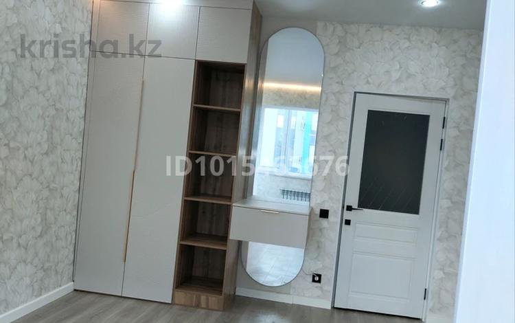 2-бөлмелі пәтер · 70 м² · 1/5 қабат, 39-ш/а. 6, бағасы: 300 000 ₸ в Актау, 39-й мкр — фото 2