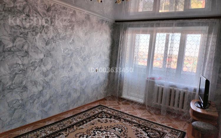 1-комнатная квартира · 40 м² · 8/9 этаж, мкр Кунаева 50 за 100 000 ₸ в Уральске — фото 2