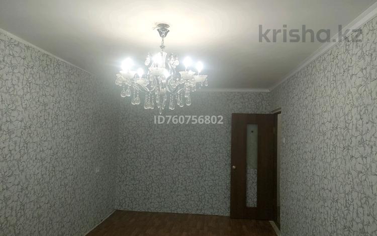 3-комнатная квартира · 70 м² · 3/5 этаж, Эмбинская 170 за 14.5 млн ₸ в Актобе, мкр Гормолзавод — фото 2