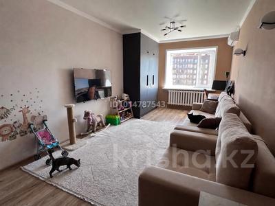 2-бөлмелі пәтер · 63.7 м² · 8/10 қабат, Максут Нарикбаев 9 — Пересечение шоссе Коргалжын и ул. Айтеке би, бағасы: 37.5 млн ₸ в Астане, Нура р-н
