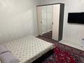 1-комнатная квартира, 48 м², 1/4 этаж посуточно, Санкибай батыра 253 за 8 000 〒 в Актобе — фото 2