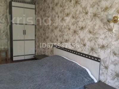 3-комнатная квартира · 56 м² · 1/5 этаж, Байтурсынова 46 — Утепбаева 50 за 20 000 ₸ в Семее