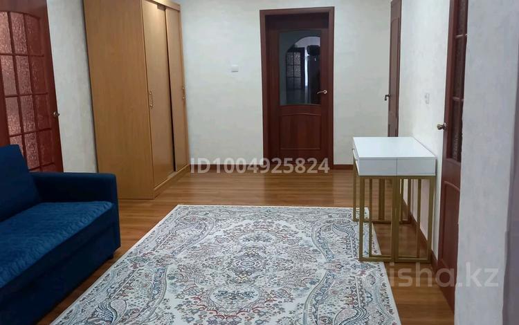 Отдельный дом · 4 комнаты · 177 м² · 10 сот., Оралхан Бокеев 43 за 25 млн 〒 в Тайтобе — фото 2