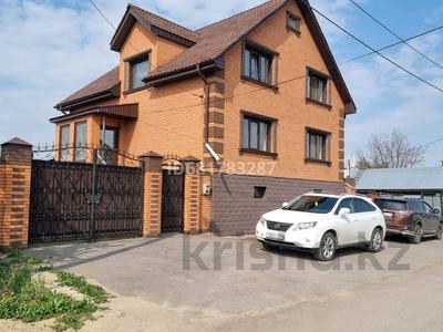 Отдельный дом • 6 комнат • 270 м² • 7 сот., Халтурина 28 за 135 млн 〒 в Петропавловске