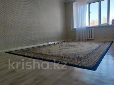 1-комнатная квартира · 36 м² · 3/5 этаж, кулымбетова 173 за 10 млн ₸ в Актобе, мкр. Курмыш
