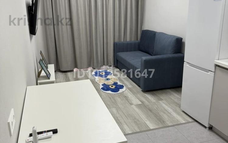 2-бөлмелі пәтер · 40 м² · 3/3 қабат, 76 8, бағасы: 23.5 млн ₸ в  — фото 2