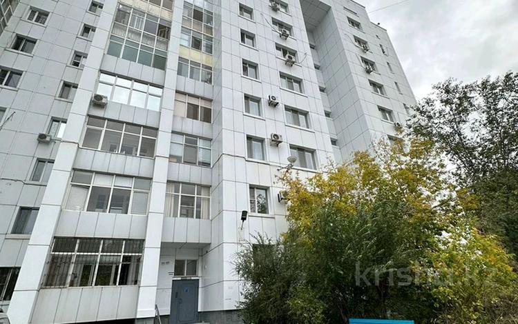 3-бөлмелі пәтер · 90 м² · 9/9 қабат, Абая 18, бағасы: 45 млн ₸ в Астане, Сарыарка р-н — фото 38