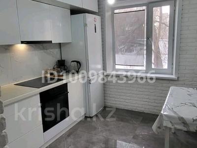 2-бөлмелі пәтер · 59 м² · 1/5 қабат, Пришахтинск, Пришахтинск, 22й микрорайон, бағасы: 18 млн ₸ в Караганде, Алихана Бокейханова р-н