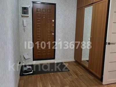 2-комнатная квартира · 56 м² · 4/5 этаж, мкр 8, Братьев Жубановых 281/1 за 20 млн ₸ в Актобе