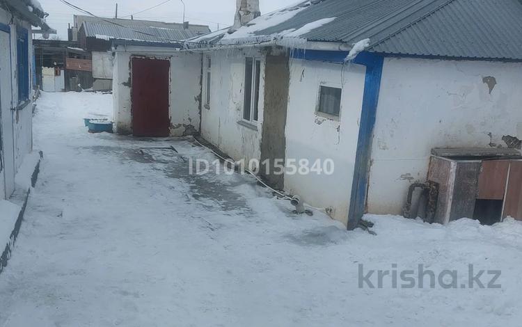 Үйдің бір бөлігі · 3 бөлме · 53 м² · 53 сот., Переулок школьный 5/1 — 12 школа, бағасы: 9.5 млн 〒 в Абае — фото 2