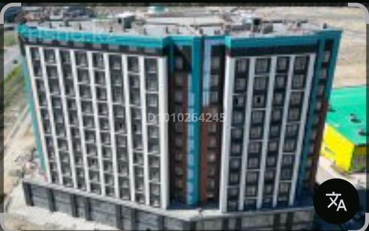 Свободное назначение, офисы, магазины и бутики, склады, общепит, салоны красоты, фитнес и спорт, медцентры и аптеки, образование, развлечения, кабинеты и рабочие места, студии · 170 м² за 900 000 〒 в Атырау, мкр Нурсая — фото 4