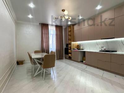 Отдельный дом · 6 комнат · 280 м² · 7 сот., Аксуская 45 за 101 млн 〒 в Талдыкоргане