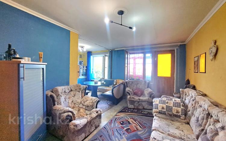 3-комнатная квартира · 59 м² · 4/5 этаж, ул. Желтоксан 24/1 — Без комиссии для покупателя за 22 млн ₸ в Астане, Сарыарка р-н — фото 2