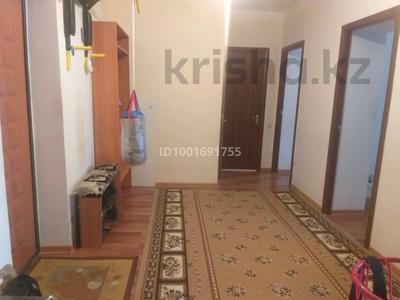 Продажа квартир в Мангистауской обл.: 2-комнатная квартира · 70 м² · 4/5 этаж, 21-й мкр 37 — Военный городок за 22 млн 〒 2-комнатная квартира · 70 м² · 4/5 этаж, 21-й мкр 37 — Военный городок за 22 млн 〒 в Актау