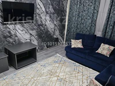 2-бөлмелі пәтер · 45 м² · 4/5 қабат, 8-шағынаудан 62 — Бейбитшилик, бағасы: 12 000 ₸ в Шымкенте, Туран р-н