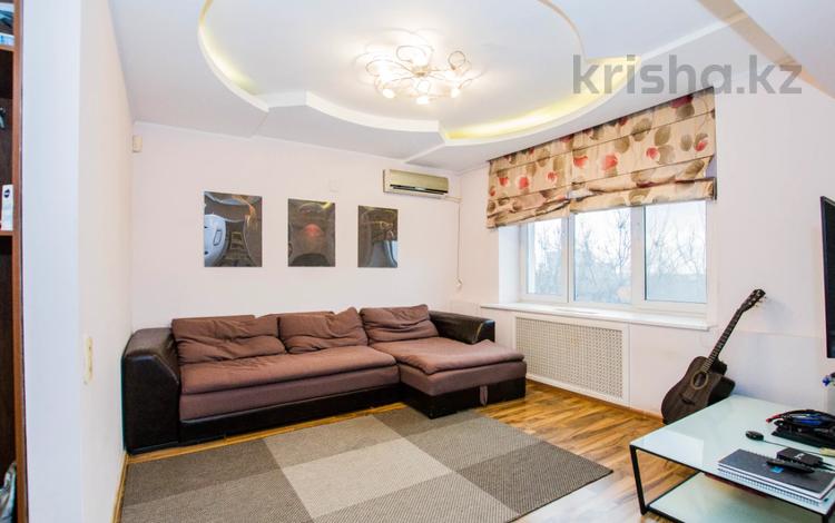 2-комнатная квартира, 60 м², 5/5 этаж помесячно, Утепова 6 — Гагарина за 320 000 〒 в Алматы, Бостандыкский р-н — фото 22