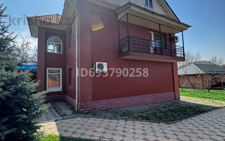 5-комнатный дом помесячно, 160 м², 8 сот., мкр Калкаман-2, Буланды 24