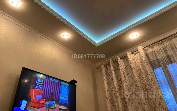 2-комнатная квартира · 54 м² · 6/9 этаж, мкр Юго-Восток, Мкр Юго-Восток, мкр Степной 2 4/1 за 170 000 ₸ в Караганде, Казыбек би р-н — фото 2