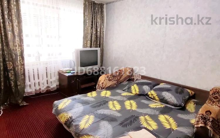 3-комнатная квартира · 65 м² · 1/5 этаж, Астана 5 — Возле Базара, центр за 300 000 ₸ в Аксу — фото 13