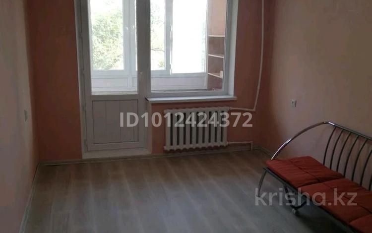 1-бөлмелі пәтер · 45 м² · 3/5 қабат, Синдранского 13а — 5 мкр, бағасы: 135 000 ₸ в Конаеве — фото 2