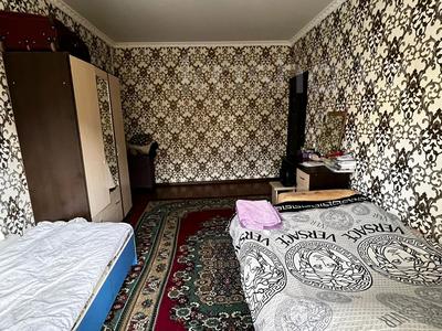 Продажа квартир в Жамбылской обл.: 1-комнатная квартира · 41 м² · 2/5 этаж, мкр Акбулым, мкр 9 24 за 9.3 млн 〒 1-комнатная квартира · 41 м² · 2/5 этаж, мкр Акбулым, мкр 9 24 за 9.3 млн 〒 в Таразе