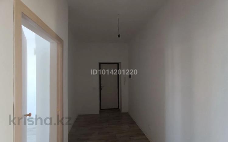 2-комнатная квартира · 60 м² · 3 этаж, проспект сатпаева 104/6 за 100 000 ₸ в Сатпаев — фото 2