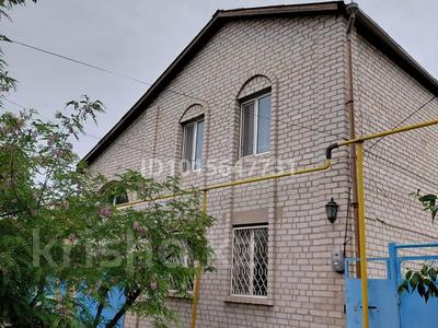 Отдельный дом · 5 комнат · 200 м² · 6 сот., Жанкожа батыр — Возле 3 гимназии за 43 млн ₸ в 