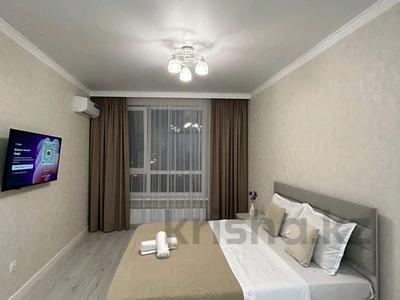 1-бөлмелі пәтер · 42 м² · 12/21 қабат, Ракымжан Кошкарбаев 36 — Кошкарбаева Нурмаганбетова, бағасы: 16 000 ₸ в Астане, Алматы р-н