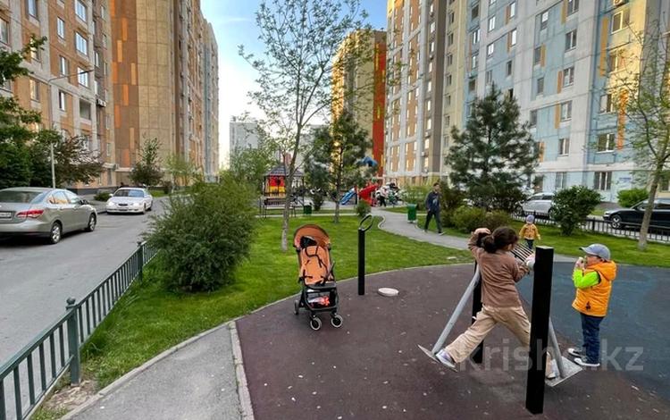 1-комнатная квартира · 36 м² · 7/12 этаж, мкр Акбулак, Байтерекова 61 — Момышулы-Арена за 170 000 〒 в Алматы, Алатауский р-н — фото 26