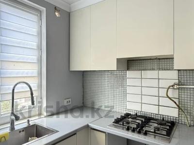 2-комнатная квартира · 56 м² · 4/5 этаж, 14-й мкр 40 за 15.9 млн ₸ в Актау