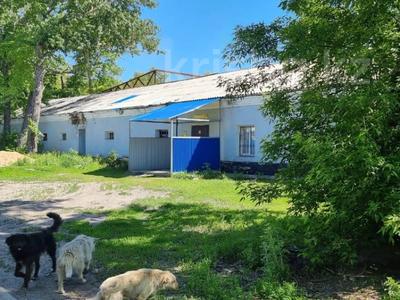 Продажа промбаз и заводов в Карагандинской обл.: Промбаза · 12 соток, Привокзальная 6/3 за 35 млн 〒 Промбаза · 12 соток, Привокзальная 6/3 за 35 млн 〒 в Темиртау