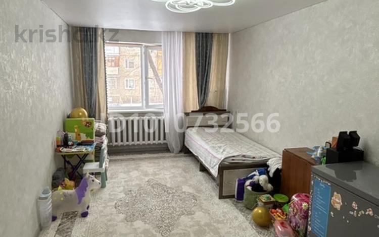 2-бөлмелі пәтер · 43.7 м² · 1/5 қабат, Анаркулова 3, бағасы: 13 млн ₸ в Жезказгане — фото 2