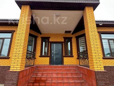 Отдельный дом · 7 комнат · 260 м² · 18 сот., Есенберлина 16 за 112.5 млн 〒 в Талдыкоргане, мкр Жастар