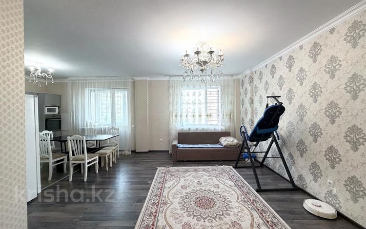 4-бөлмелі пәтер · 111.9 м² · 5/12 қабат, Кабанбай батыра 42 — Ботанический сад, бағасы: 56 млн ₸ в Астане, Есильский р-н — фото 3