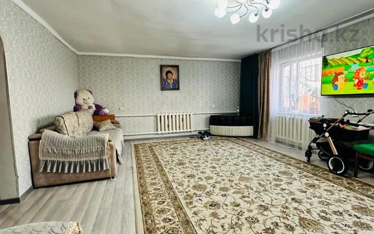 Жеке үй · 4 бөлме · 100 м² · 5 жүзд., Республиканская 45, бағасы: 15.5 млн ₸ в Семее — фото 22