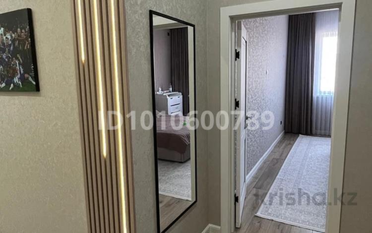 2-комнатная квартира · 70 м² · 5/5 этаж, мкр. Алтын орда, Саздинское лесничество 228В — тауелсиздик за 35 млн ₸ в Актобе — фото 2
