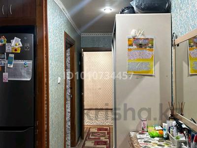 3-бөлмелі пәтер · 59.7 м² · 2/5 қабат, САНДРИГАЙЛО — Остановка семёрка, бағасы: 19 млн ₸ в Рудном