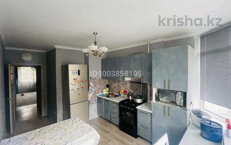 3-бөлмелі пәтер · 80 м² · 4/6 қабат, мкр Кокжиек 4, бағасы: 52.2 млн ₸ в Алматы, Жетысуский р-н — фото 2