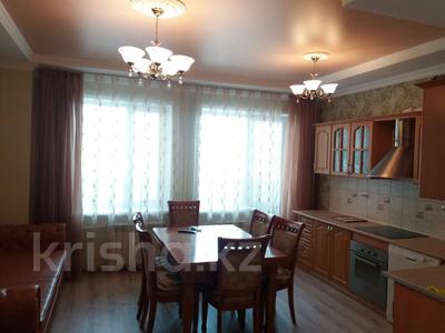 3-комнатная квартира, 84 м², 3/12 этаж, Жамбыла Жабаева 142 за 48.3 млн 〒 в Петропавловске