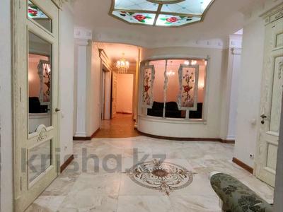 5-комнатная квартира · 194.7 м² · 4/12 этаж, Ракымжан Кошкарбаев 28 за 98 млн ₸ в Астане, Сарайшык р-н
