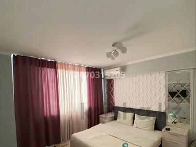 1-бөлмелі пәтер · 52 м² · 1/5 қабат, Нұрсая ш/а. 24, бағасы: 10 000 ₸ в Атырау, мкр Нурсая