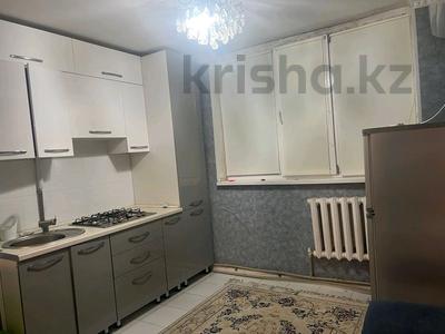 1-комнатная квартира, 30 м², 1/5 этаж помесячно, Жарокова 126 — Абая за 250 000 〒 в Алматы, Бостандыкский р-н