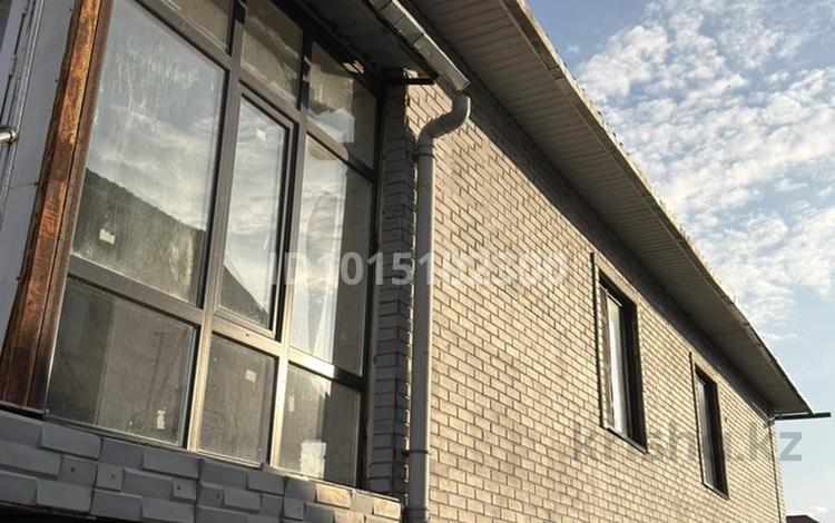 Часть дома · 4 комнаты · 200 м² · 10 сот., мкр Уркер, Саттар Ерубаева 73/2 за 60 млн ₸ в Астане, Нура р-н — фото 2