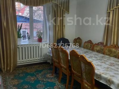 Жеке үй • 4 бөлмелер • 74 м² • 4.7 сот., мкр Алмагуль, Шопена Дом 1, бағасы: 150 млн 〒 в Алматы, Бостандыкский р-н